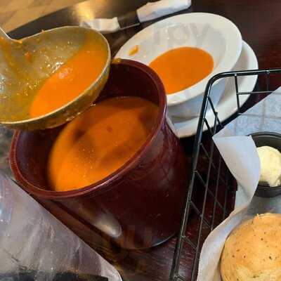 The Hideaway Restaurant & Bar