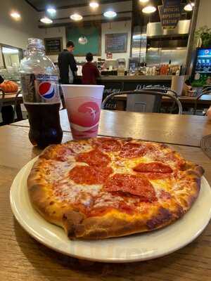 Mitch’s Fuel & Food