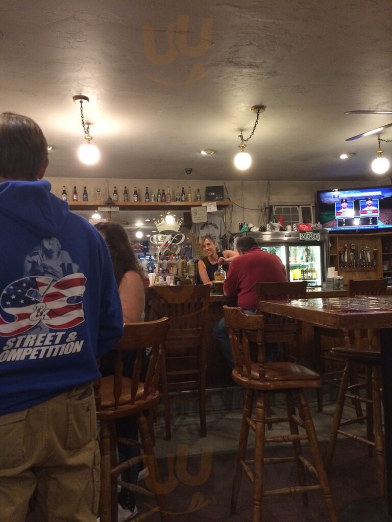 Hungry Buffalo Restaurant