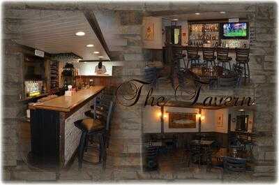 Westport Hotel & Tavern