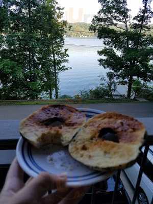 The Bagel House