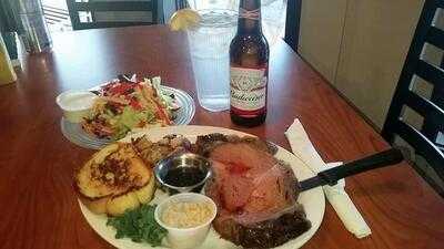 Windbreak Bar & Grill