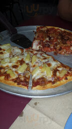 Elkader Pizzeria
