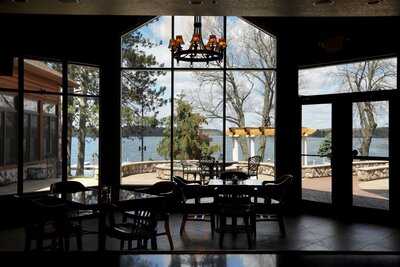 Paradise Landing Restaurant And Event Center