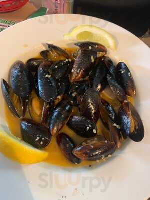 Scooter's Bar & Grill