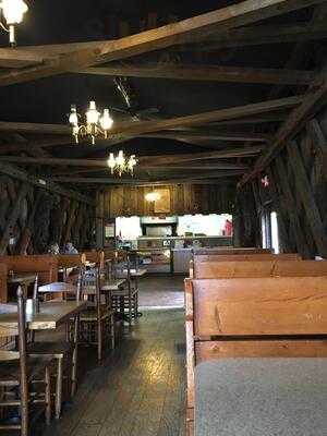 Covered Bridge Pizza Parlor & Eatery