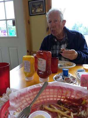 Susan's Roadside Diner