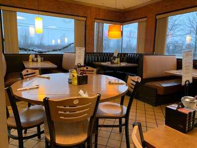 Fifth Wheel Truck Stop