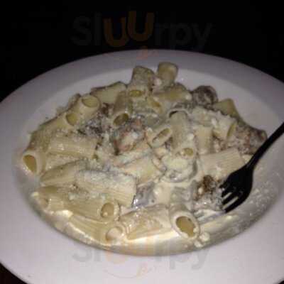 Il Faro Restaurant & Bar