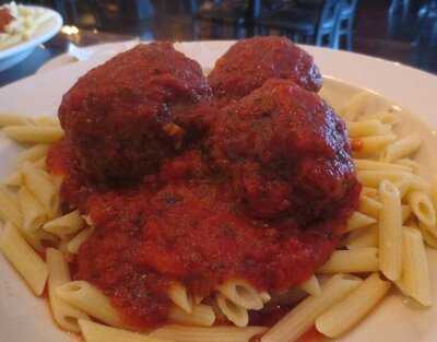 Il Faro Restaurant & Bar