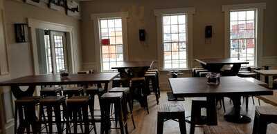 Wilson House Restaurant And Inn