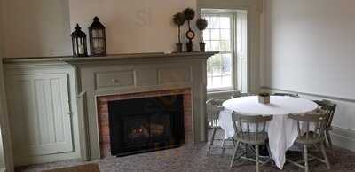 Wilson House Restaurant And Inn