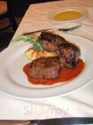 Wendall's Steak & Seafood Restaurant