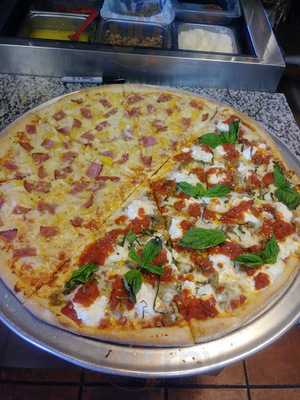 New Yorker Pizzeria Ii