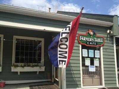 Farmers Table Cafe