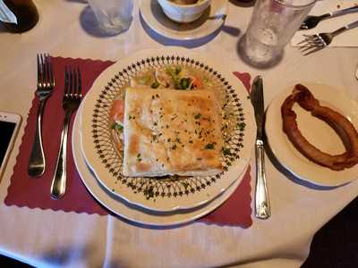 Dalton's Columbia Inn