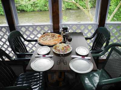 Al's Pizza And Restaurant