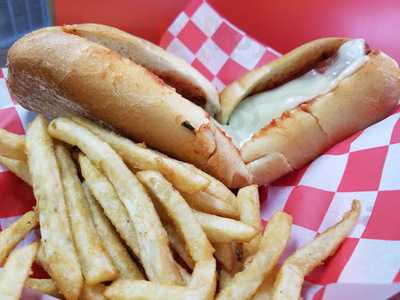 Al's Pizza And Restaurant