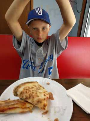 Al's Pizza And Restaurant