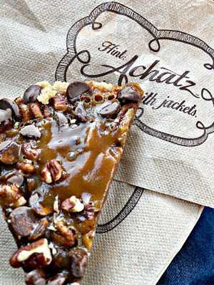 Achatz Handmade Pie Co.