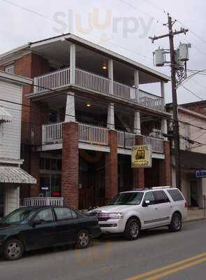 Star Hotel & Restaurant