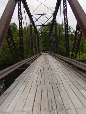 Lillie's Ice Cream Parlor
