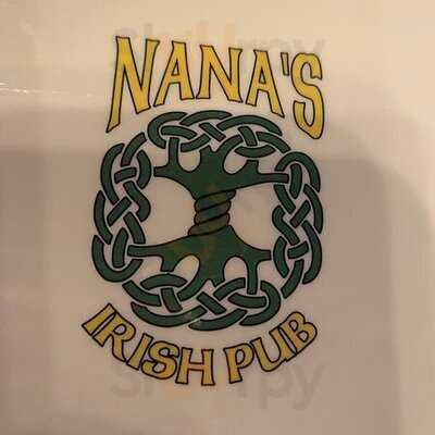Nana's Irish Pub