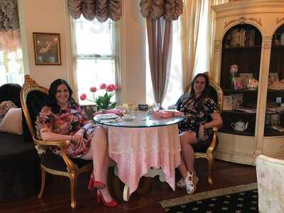 Uniquely Yours Tea Room