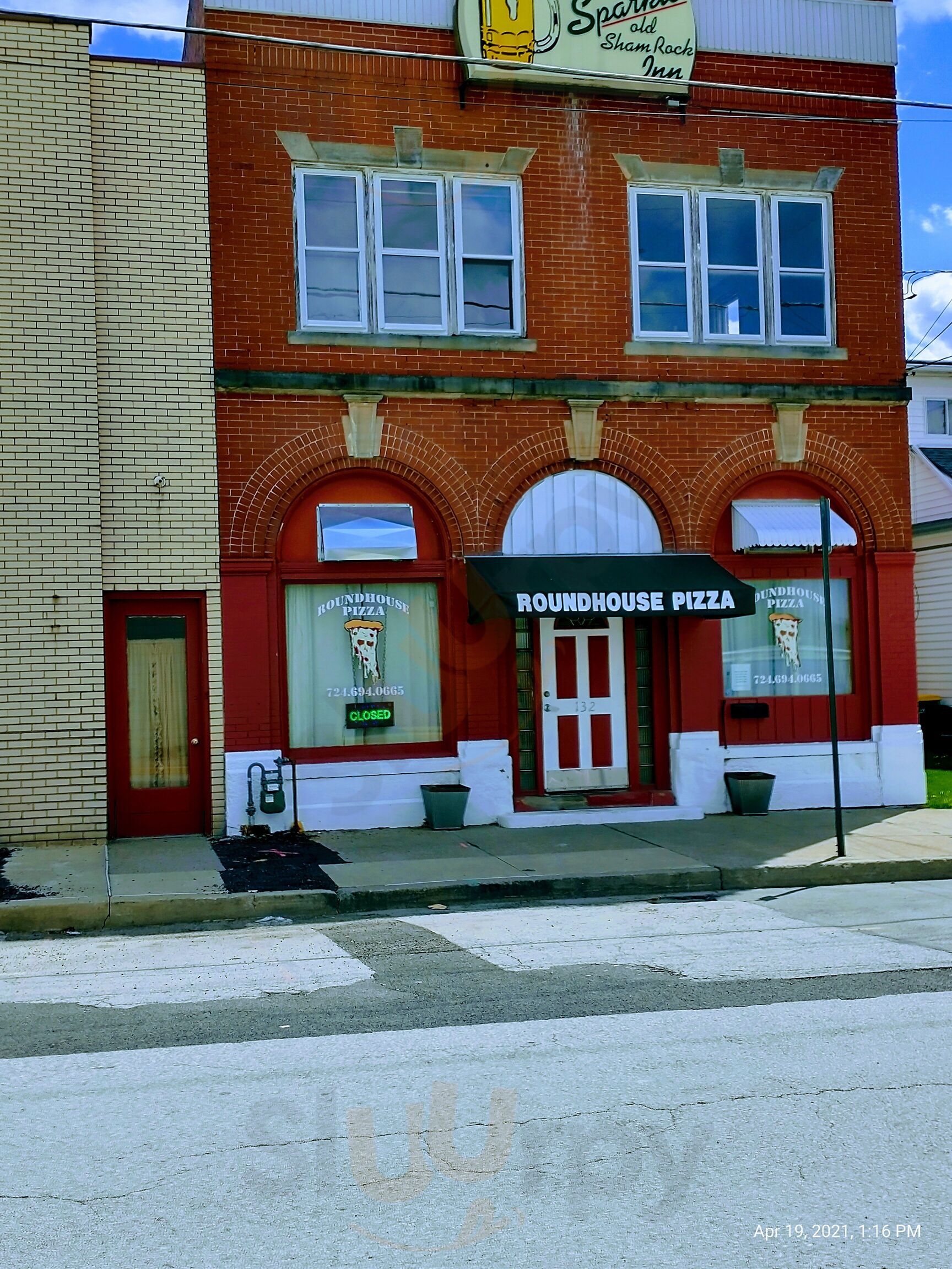 Roundhouse Pizza