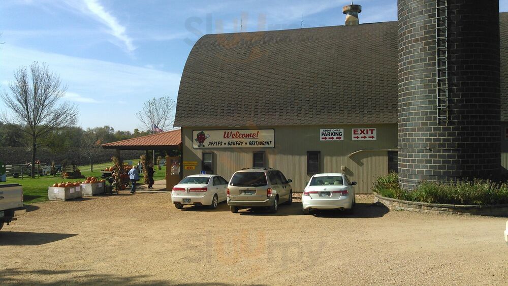 Carlson's Orchard Bakery & Restaurant