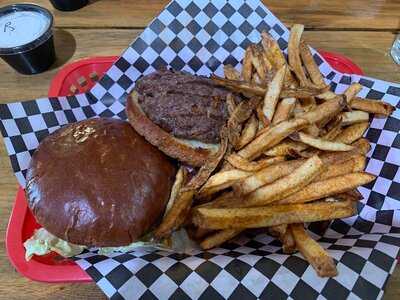 Bushwackers Steakhouse & Saloon