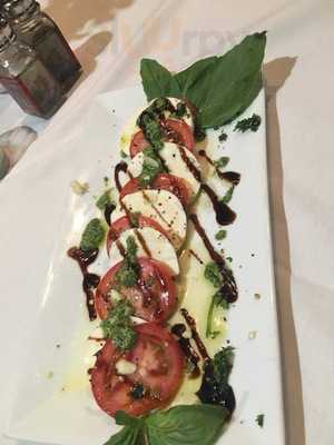 Erie Station Bar & Grill