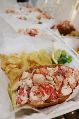 Lighthouse Wine & Seafood