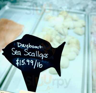 Lighthouse Wine & Seafood