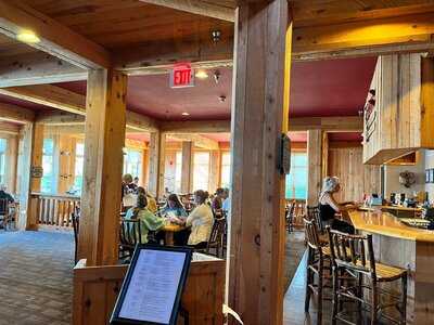 Cove Point Lodge Restaurant