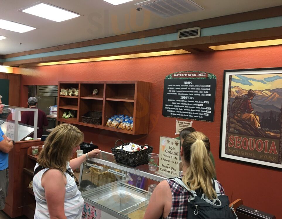 Lodgepole Visitor Center