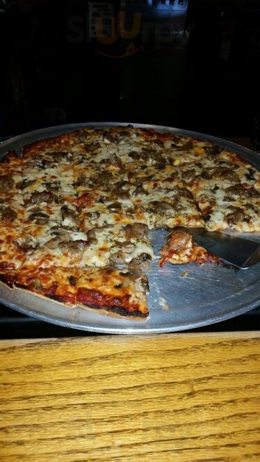 Lakeside Bar, Grill, & Lodging