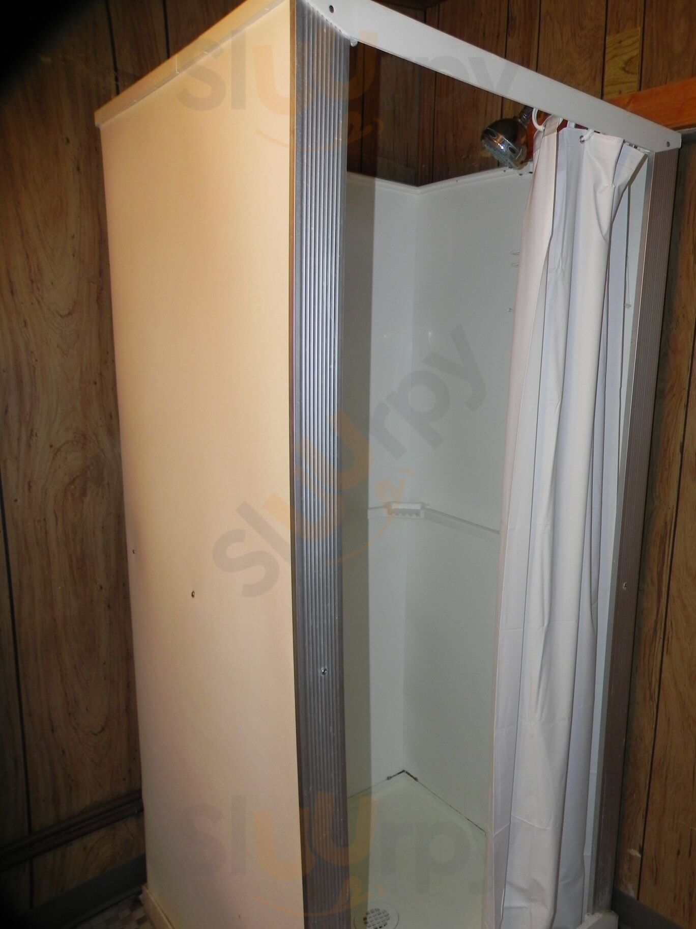 Todd And Barb’s Rapids Resort