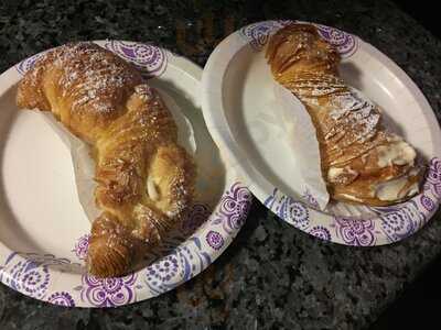 Albie D's 2nd Generation Italian Bakery