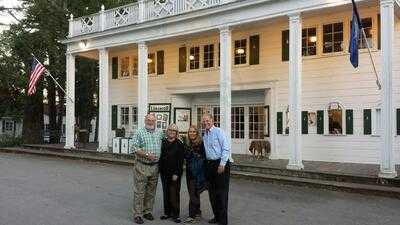 Lakewood Inn Restaurant