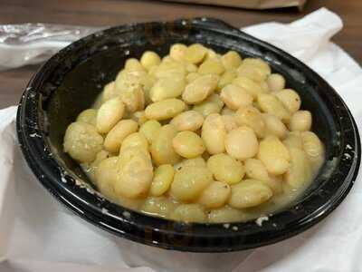 Ms Betty's Fried Chicken