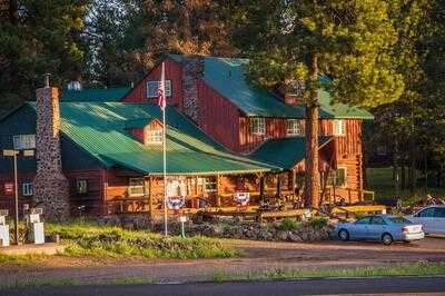 Hannagan Meadow Lodge Dining Room