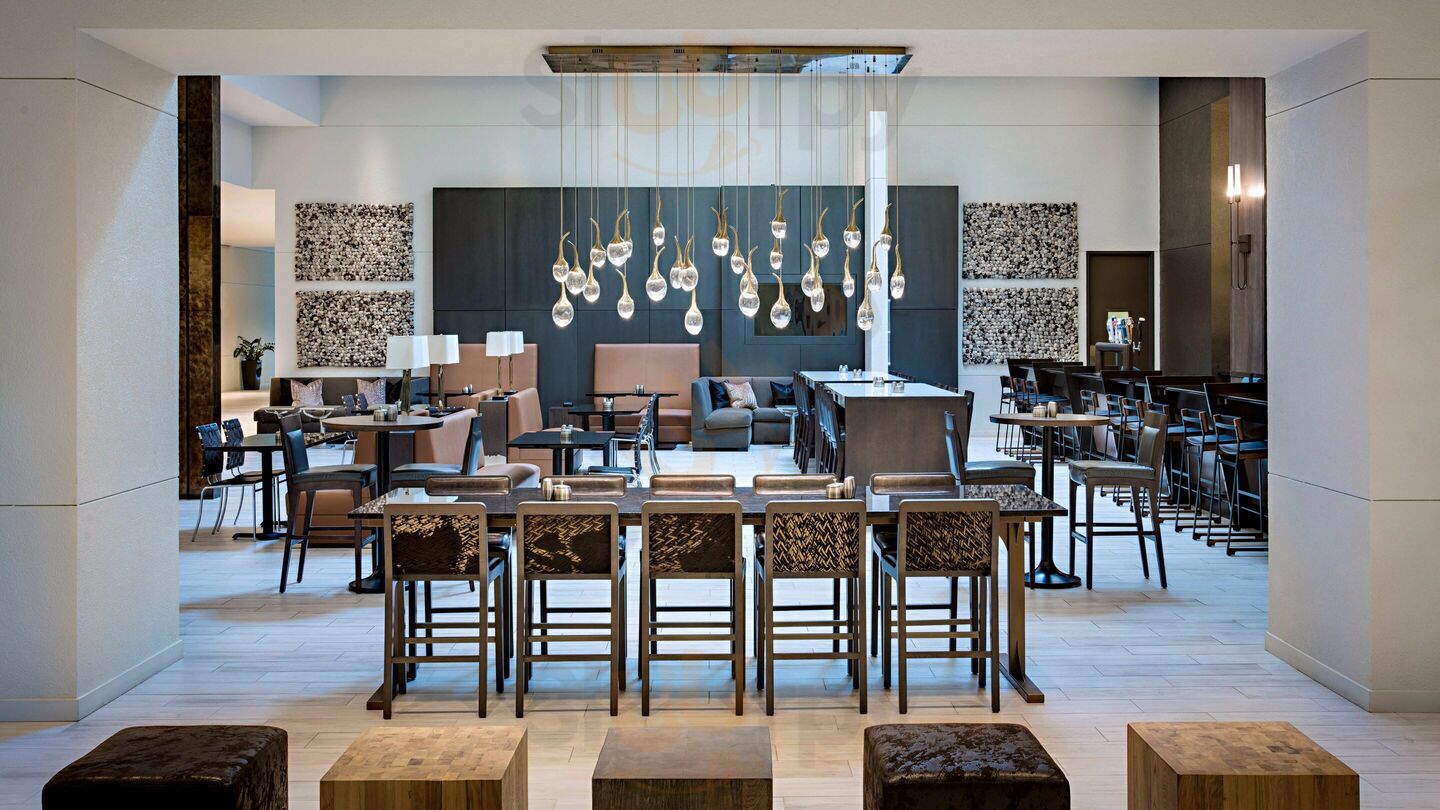 Sgr Solana Greatroom