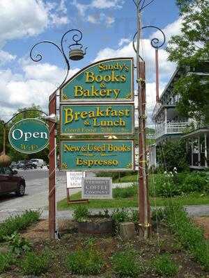 Sandy's Books & Bakery