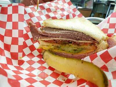 Gramp's Ice Cream And Diner