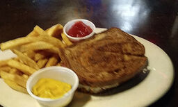 Shamrocks Irish Pub And Grill