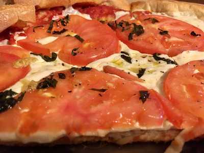 Frank's Pizza And Restaurant