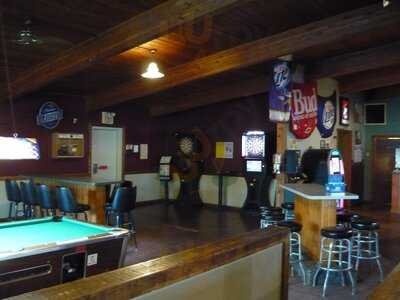Outlaws Bar & Grill