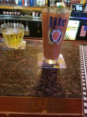 Captains Trackside Grille