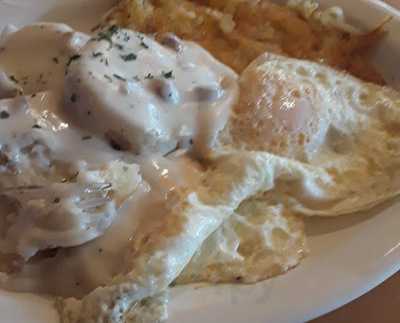 Captains Trackside Grille